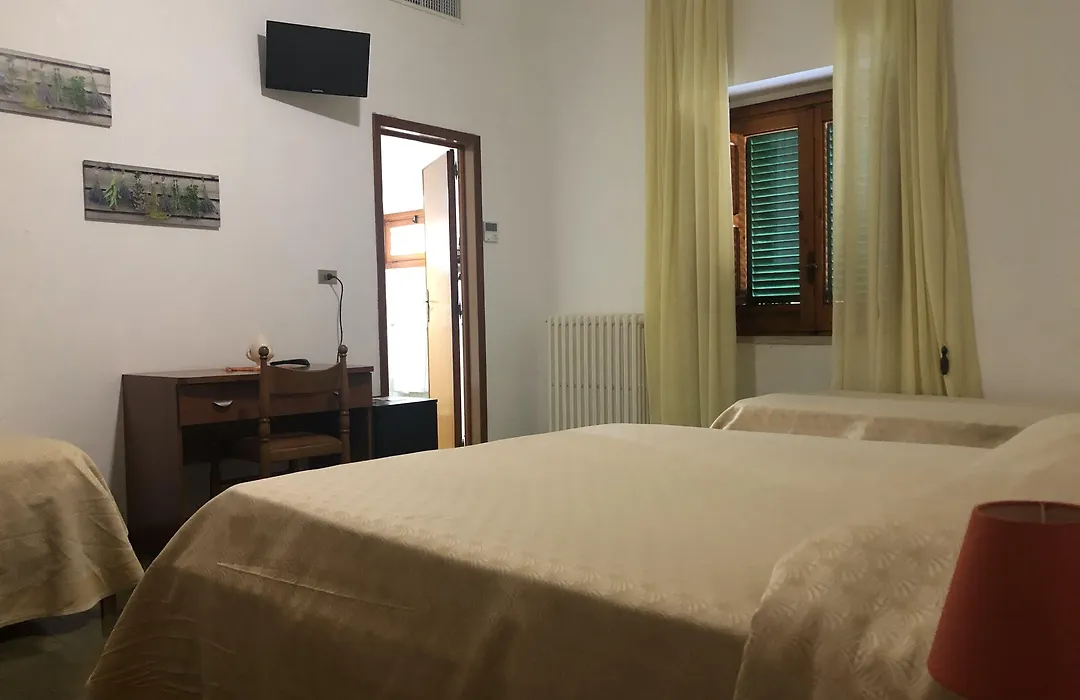 Hotel La Silvana-1